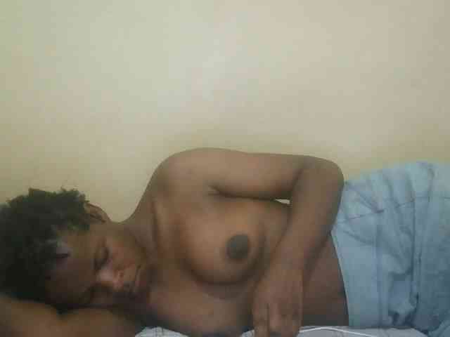 Cute-lizah webcam
