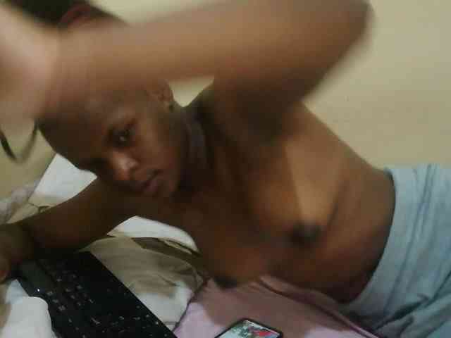 Cute-lizah webcam
