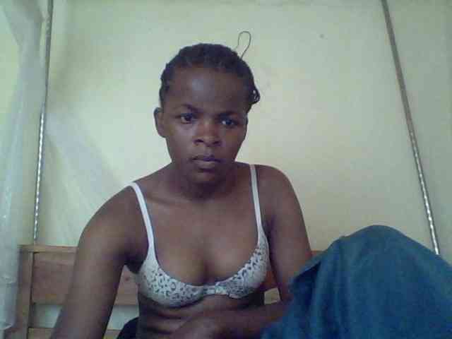 Cute-lizah webcam