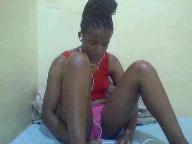 Cute-lizah webcam