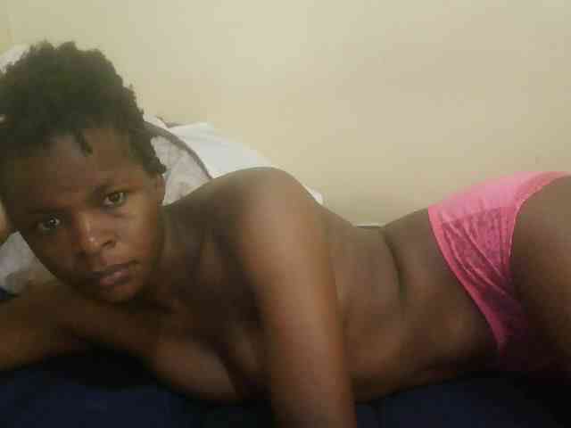Cute-lizah webcam