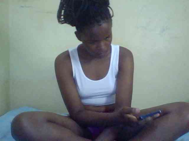 Cute-lizah webcam