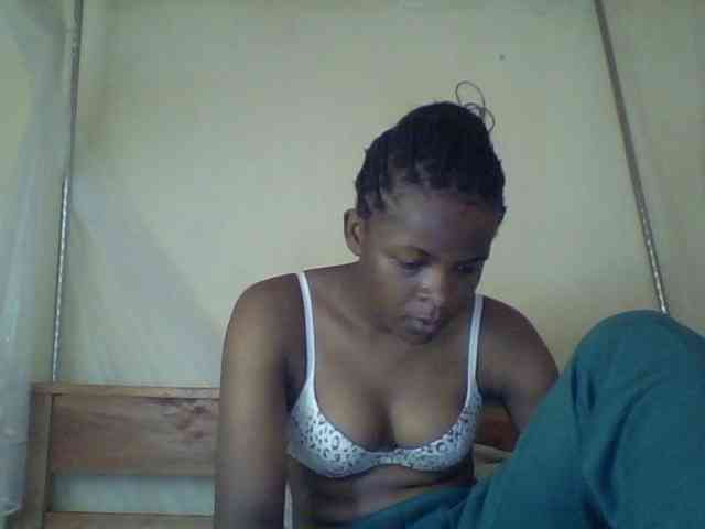 Cute-lizah webcam