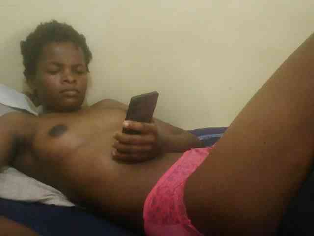 Cute-lizah webcam