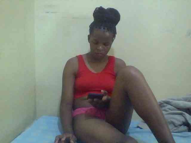 Cute-lizah webcam