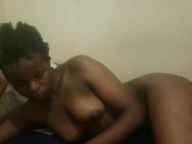 Cute-lizah webcam
