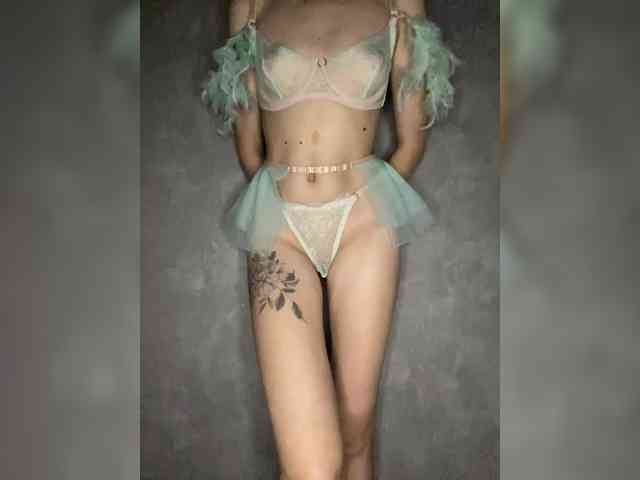 busygirl webcam