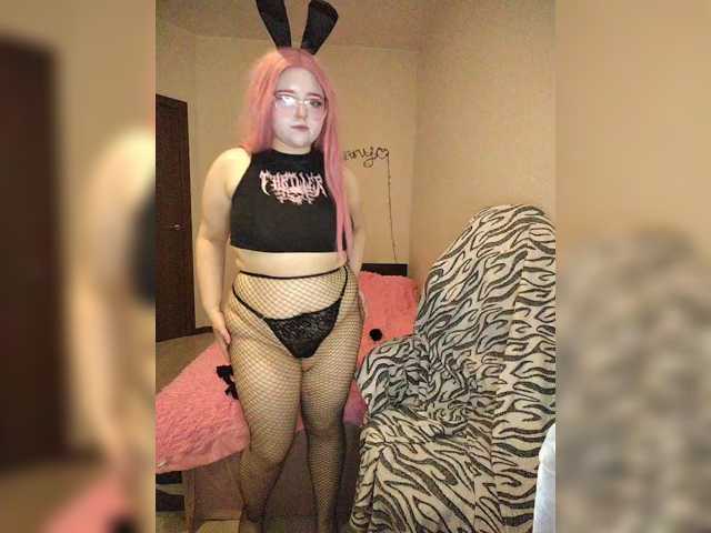 _CuteBunny_ live cam preview