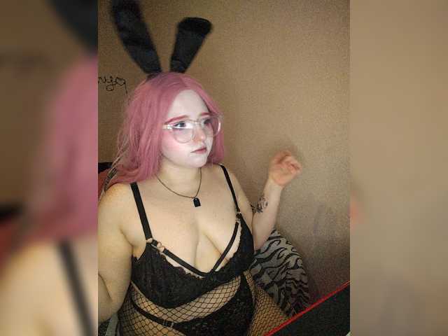 _CuteBunny_ live cam preview