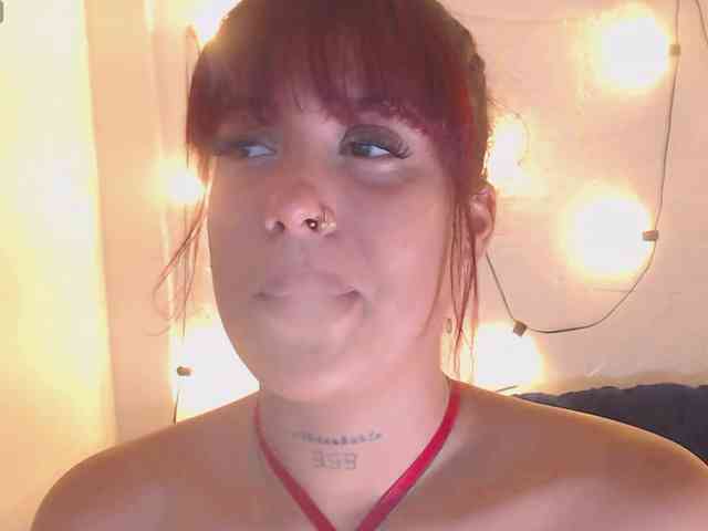KarlaaDoll webcam
