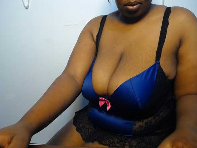Sexydoll888 live cam on BongaCams