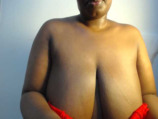 Sexydoll888 live cam on BongaCams