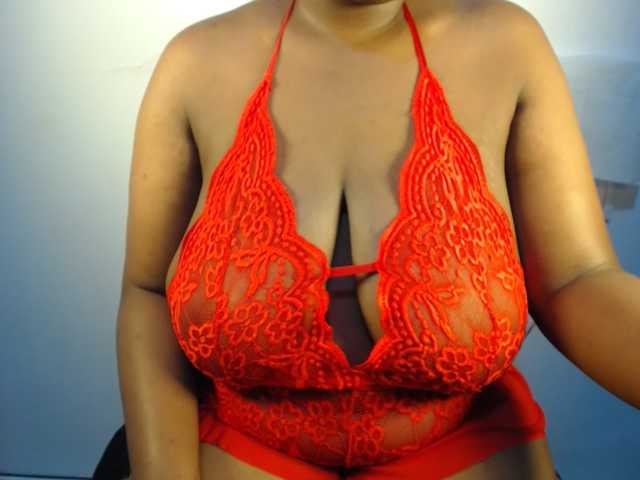 Sexydoll888 live cam on BongaCams