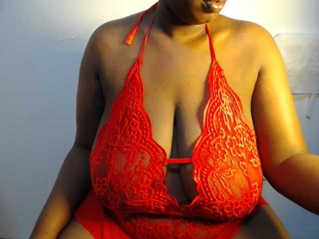 Sexydoll888, live now on BongaCams