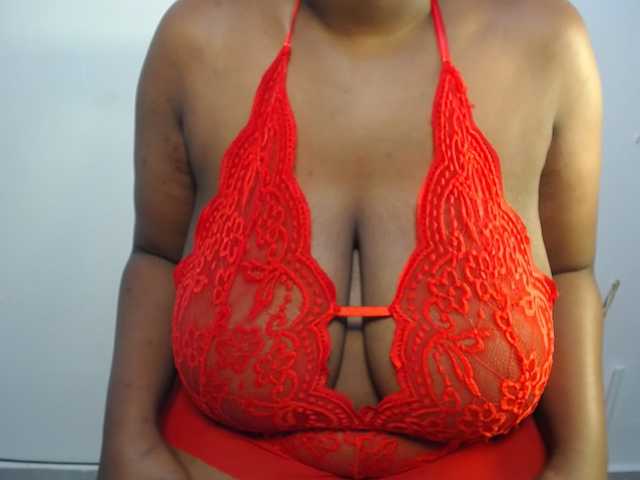 Sexydoll888 live cam on BongaCams