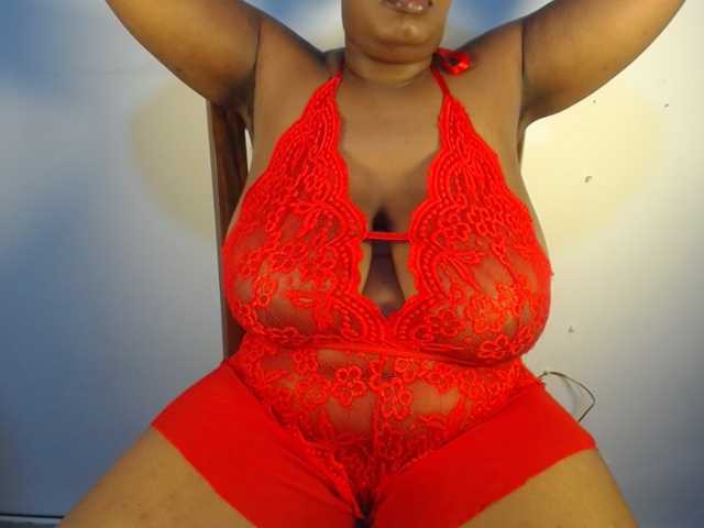 Sexydoll888 live cam on BongaCams