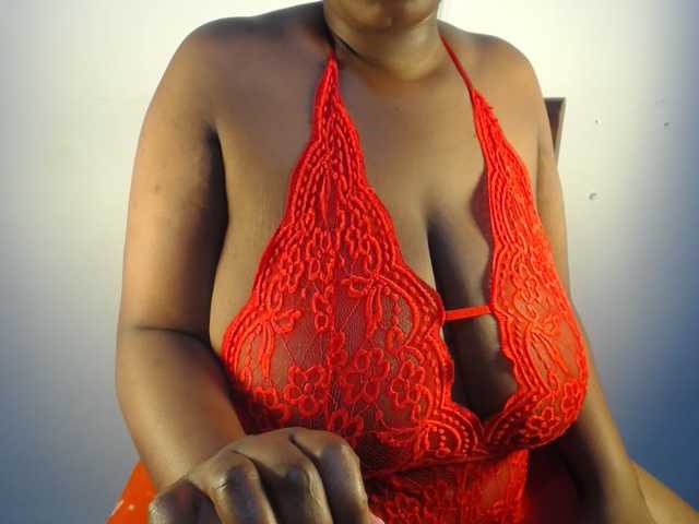 Sexydoll888 live cam on BongaCams