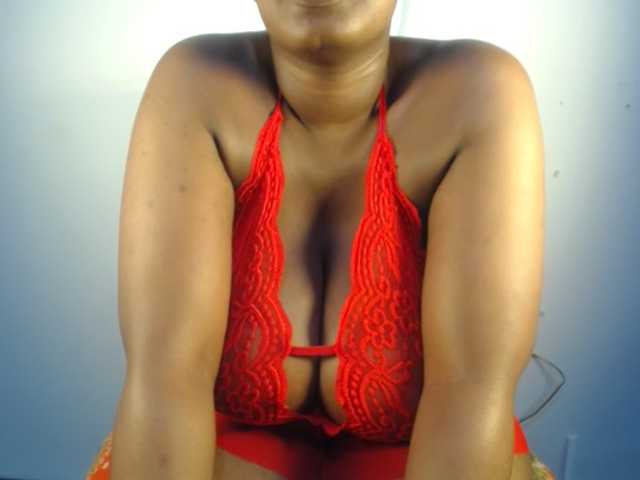 Sexydoll888 live cam on BongaCams
