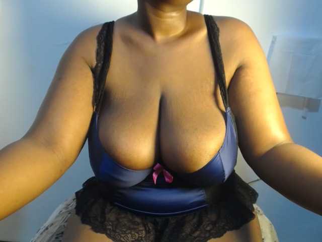 Sexydoll888 live cam on BongaCams