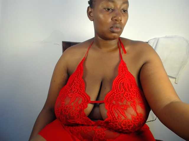 Sexydoll888 live cam on BongaCams