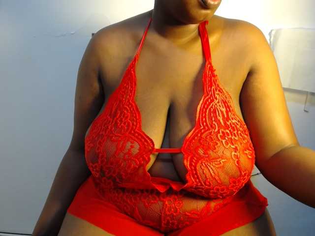 Sexydoll888 live cam on BongaCams