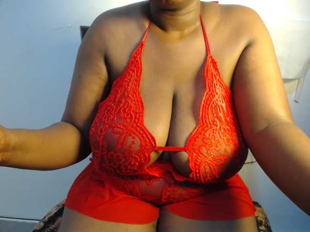 Sexydoll888 live cam on BongaCams