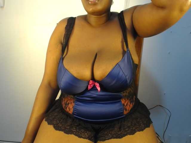 Sexydoll888 live cam on BongaCams
