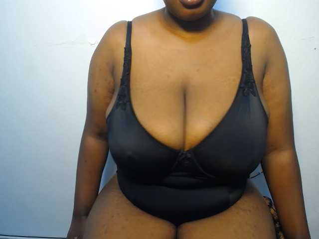 Sexydoll888 live cam on BongaCams