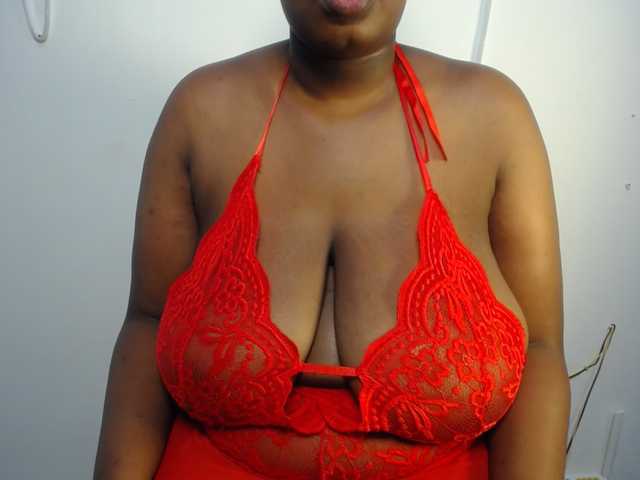 Sexydoll888 live cam on BongaCams