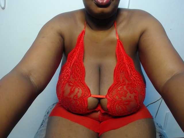 Sexydoll888 live cam on BongaCams
