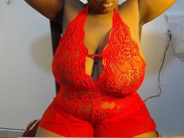 Sexydoll888 live cam on BongaCams