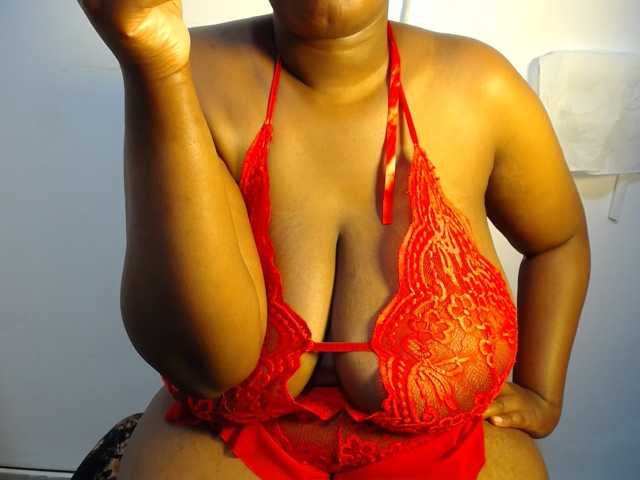 Sexydoll888 live cam on BongaCams
