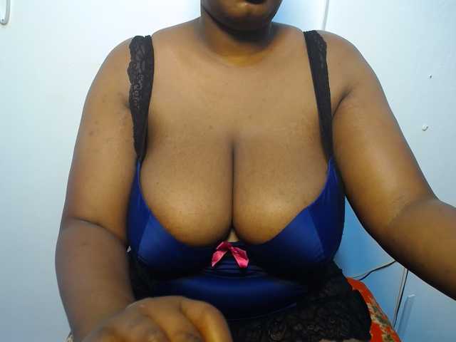 Sexydoll888 live cam on BongaCams