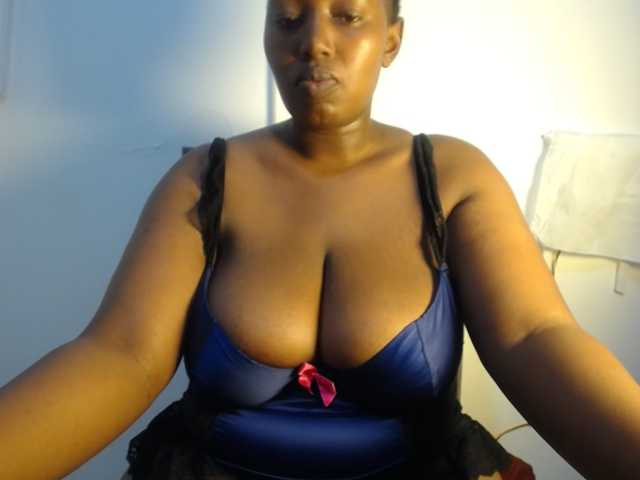 Sexydoll888 live cam on BongaCams