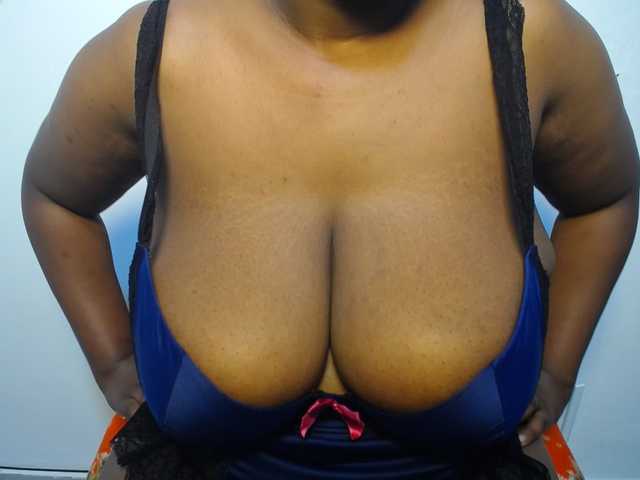 Sexydoll888 live cam