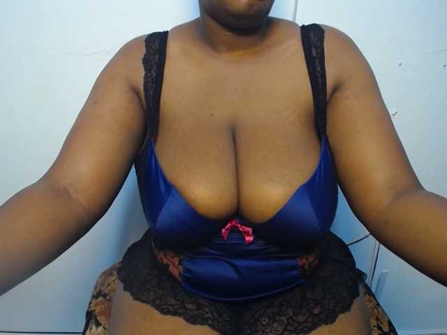 Sexydoll888 live cam on BongaCams