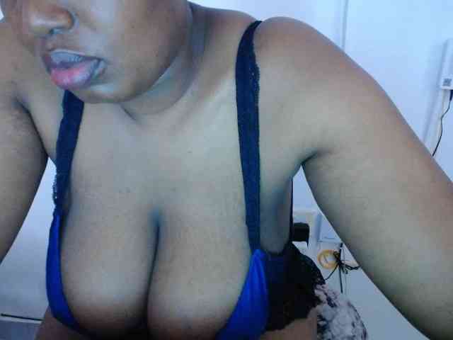 Sexydoll888 webcam