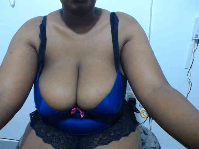 Sexydoll888 webcam