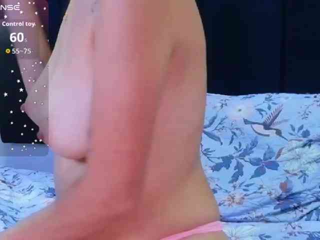skinnylittlemommy webcam