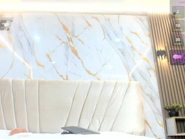 sweetemily-x live cam on BongaCams