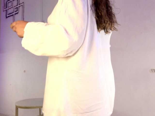 sweetemily-x live cam on BongaCams