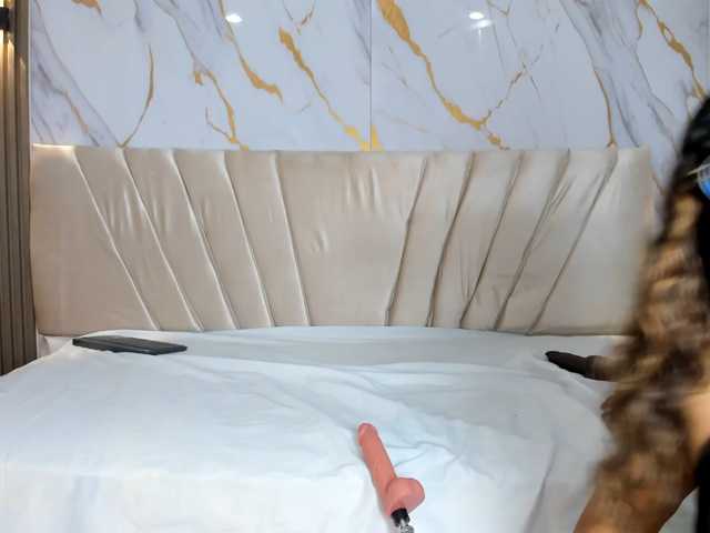sweetemily-x live cam on BongaCams