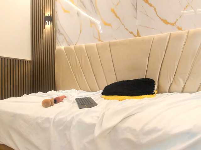sweetemily-x live cam on BongaCams