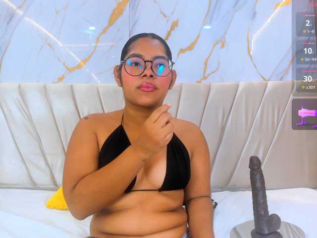 sweetemily-x live cam on BongaCams