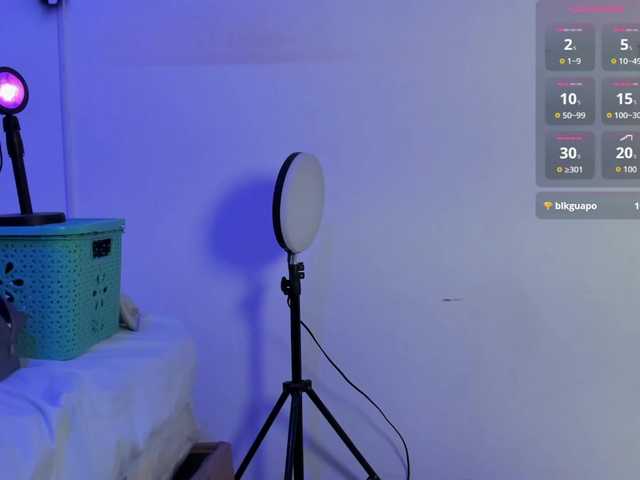 sweetemily-x live cam on BongaCams