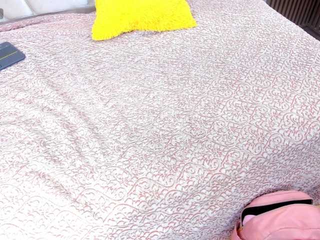 sweetemily-x live cam on BongaCams