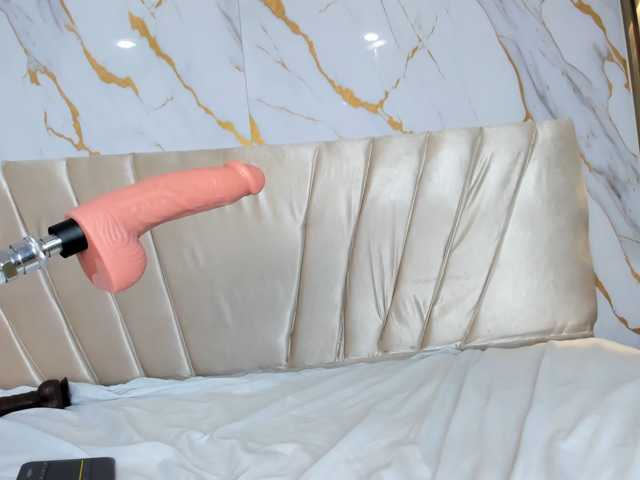 sweetemily-x live cam on BongaCams