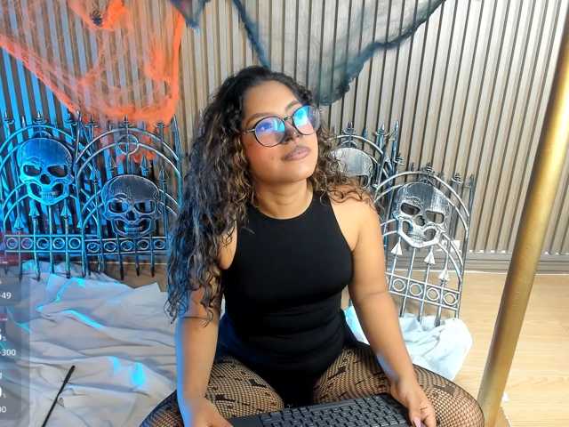 sweetemily-x live cam on BongaCams