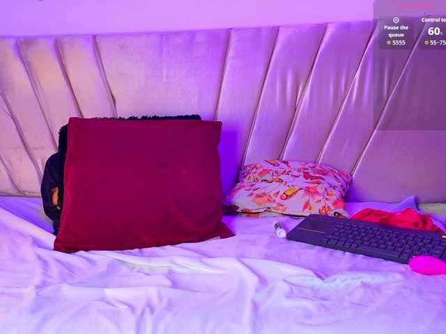 sweetemily-x live cam on BongaCams