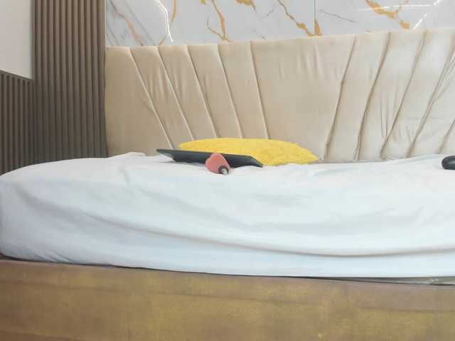 sweetemily-x live cam on BongaCams